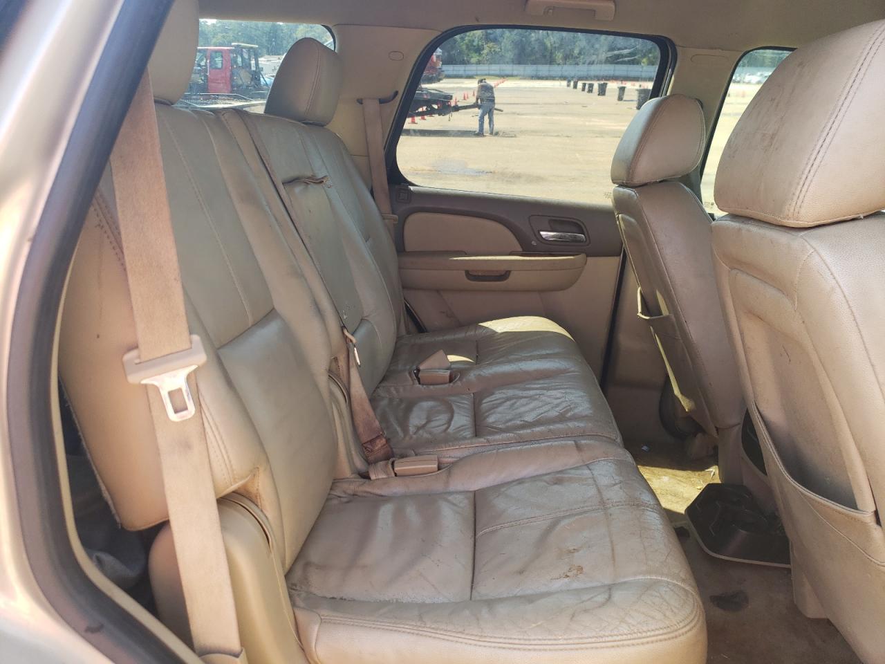 2011 Chevrolet Tahoe C1500 Ls VIN: 1GNSCAE09BR205241 Lot: 85248484