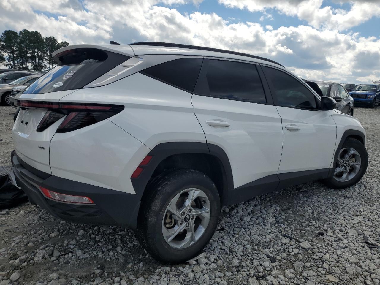 2023 Hyundai Tucson - Image 3