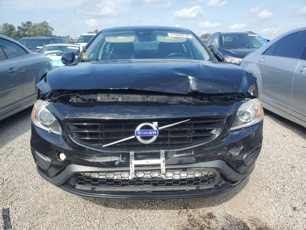 2017 Volvo S60 - Image 5