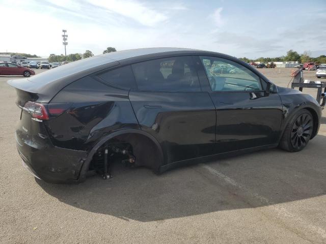 5YJYGDEFXLF027912 Tesla Model Y  3