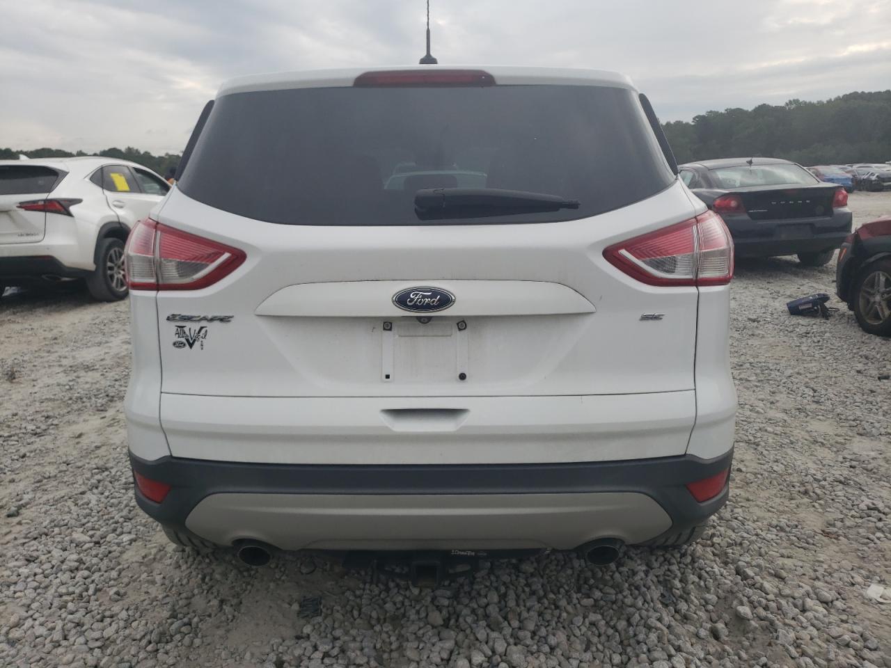 1FMCU0G72FUB87694 2015 Ford Escape Se