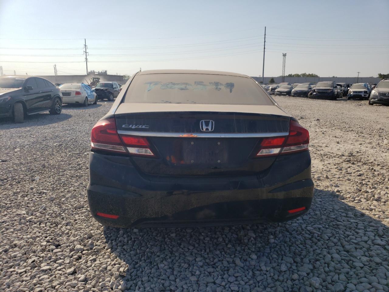 19XFB2F53FE700596 2015 Honda Civic Lx