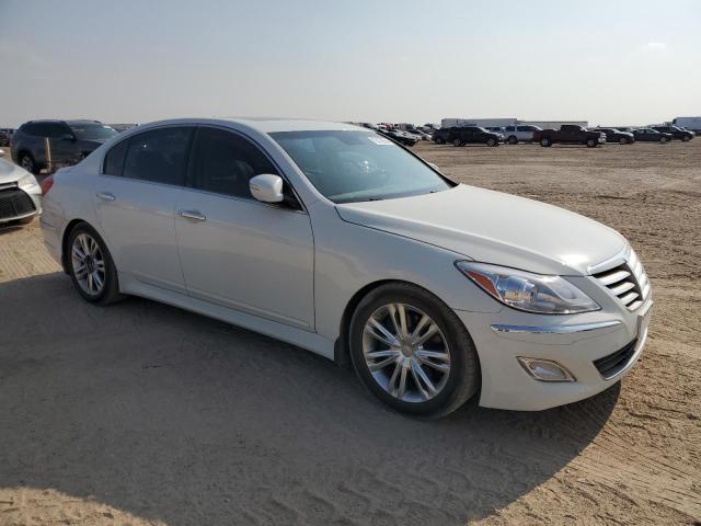  HYUNDAI GENESIS 2013 White