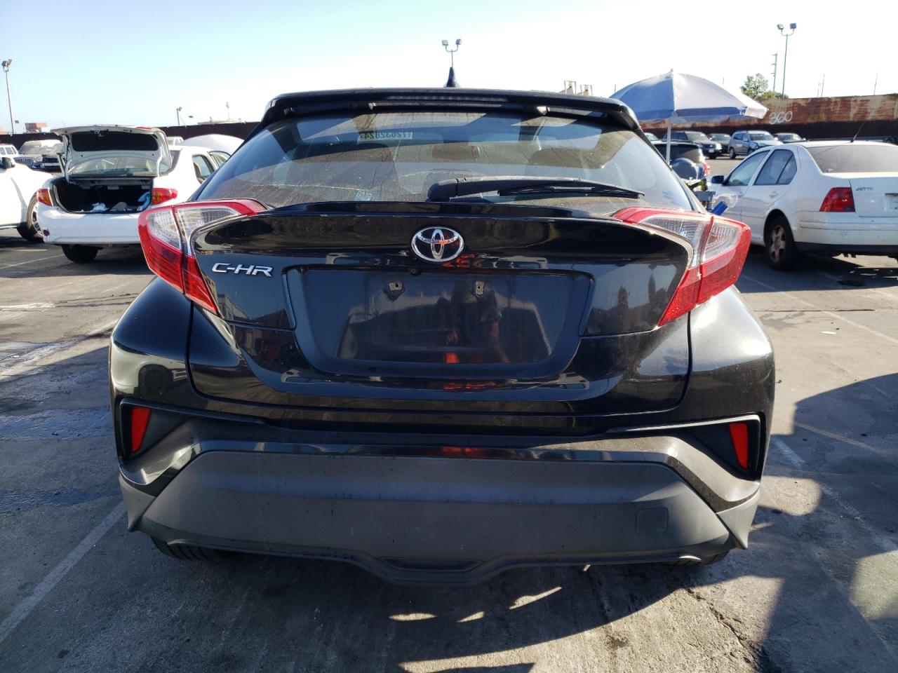 NMTKHMBX8JR016186 2018 Toyota C-Hr Xle