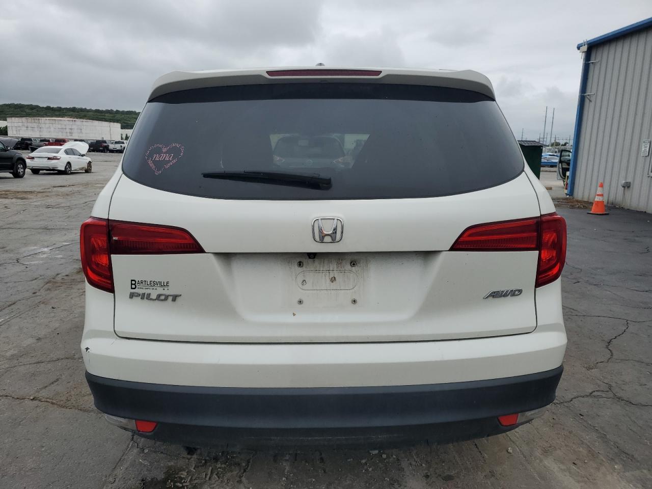 5FNYF6H56HB061452 2017 Honda Pilot Exl