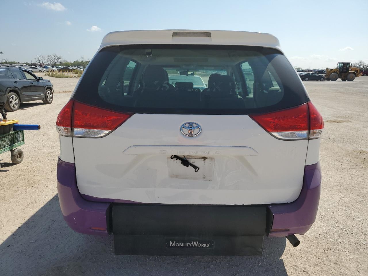 5TDZK3DC1ES511504 2014 Toyota Sienna