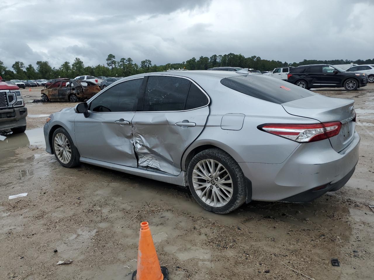 2020 Toyota Camry - Image 2