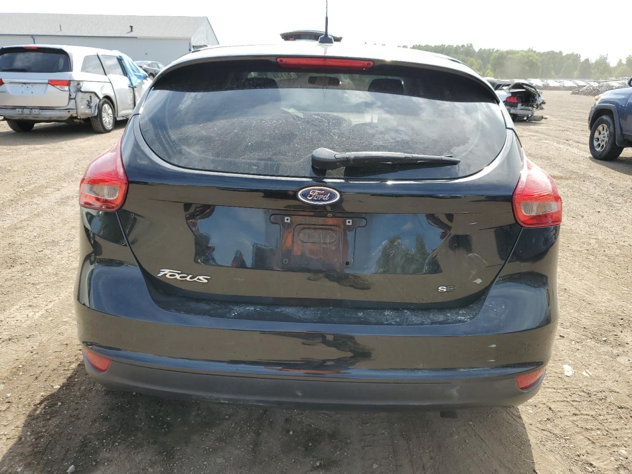 1FADP3K26JL301133 2018 Ford Focus Se