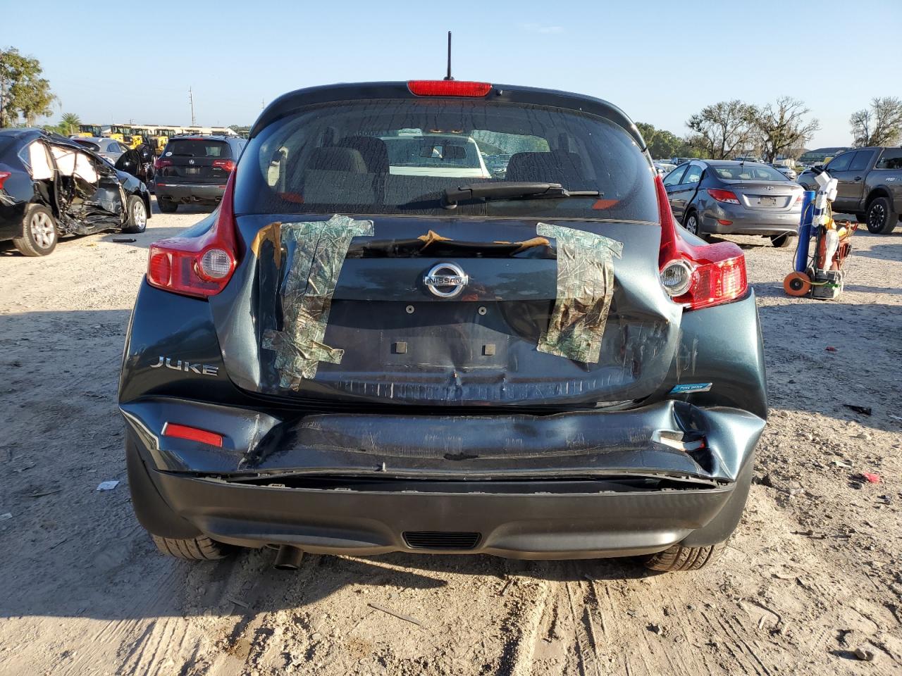 JN8AF5MR8ET361317 2014 Nissan Juke S