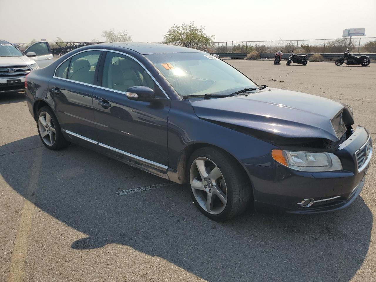 2010 Volvo S80 - Image 4