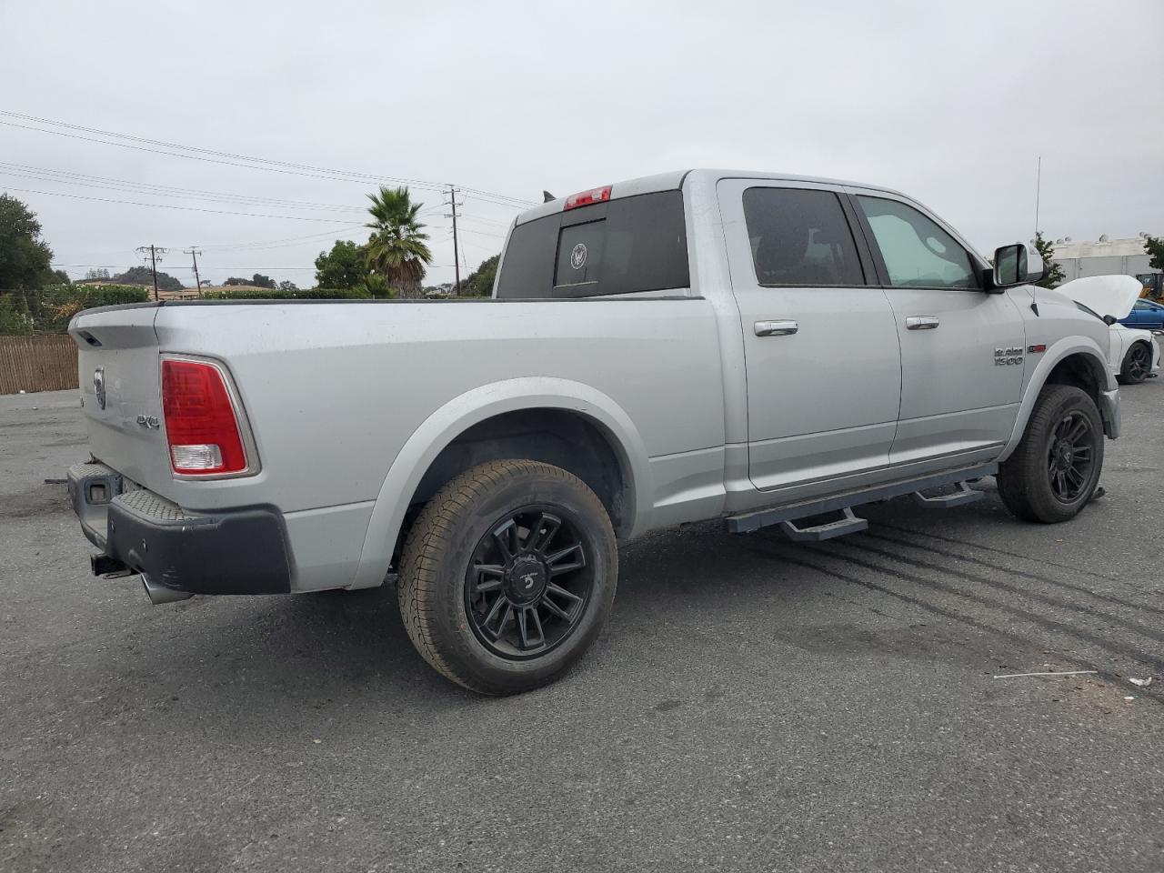 VIN 1C6RR7VM7GS113810 2016 RAM 1500 no.3