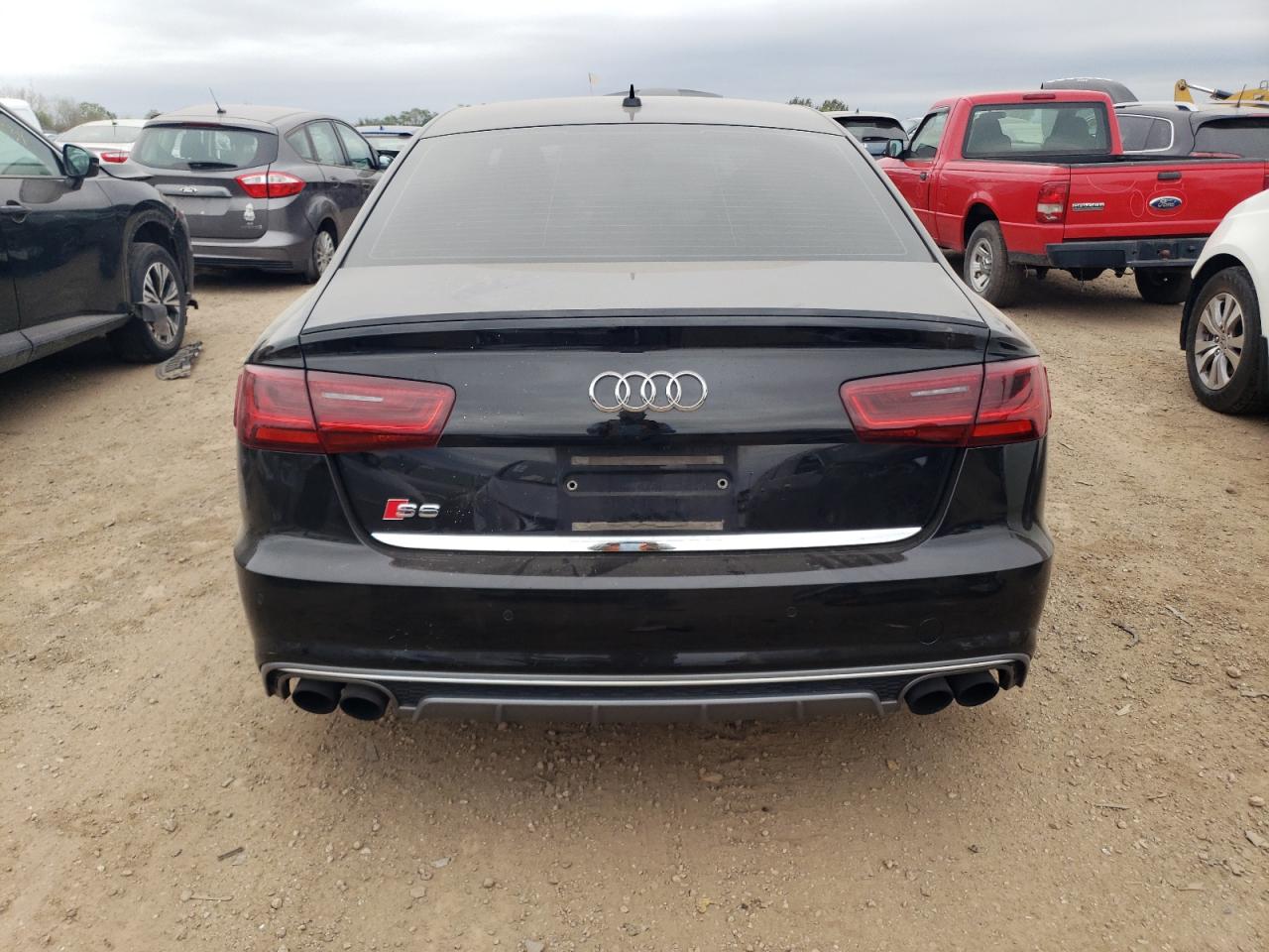 WAUHFAFC0JN098747 2018 Audi S6 Prestige