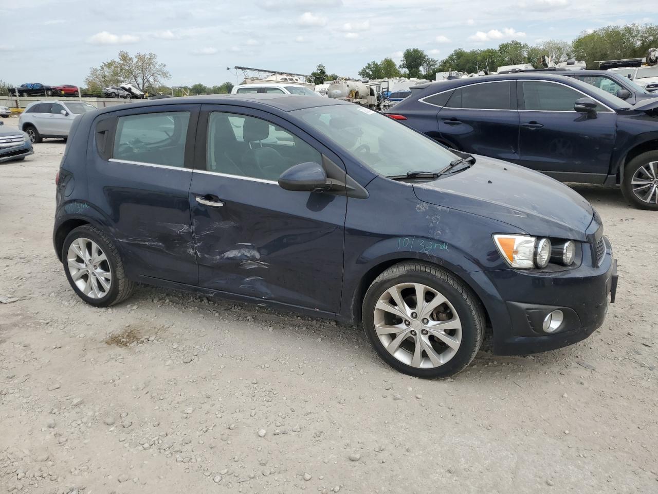 2015 Chevrolet Sonic - Image 4