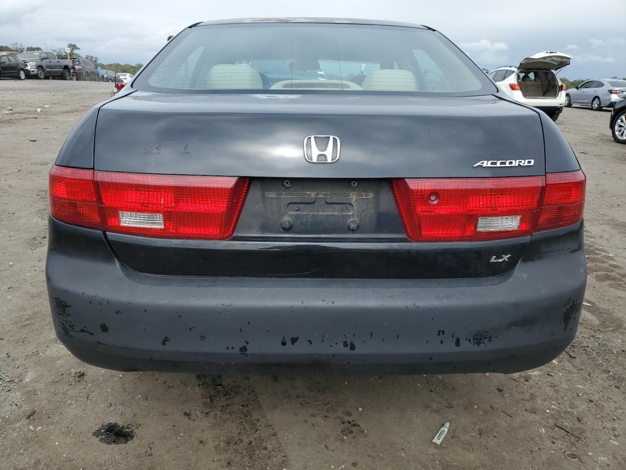 1HGCM56405A139315 2005 Honda Accord Lx