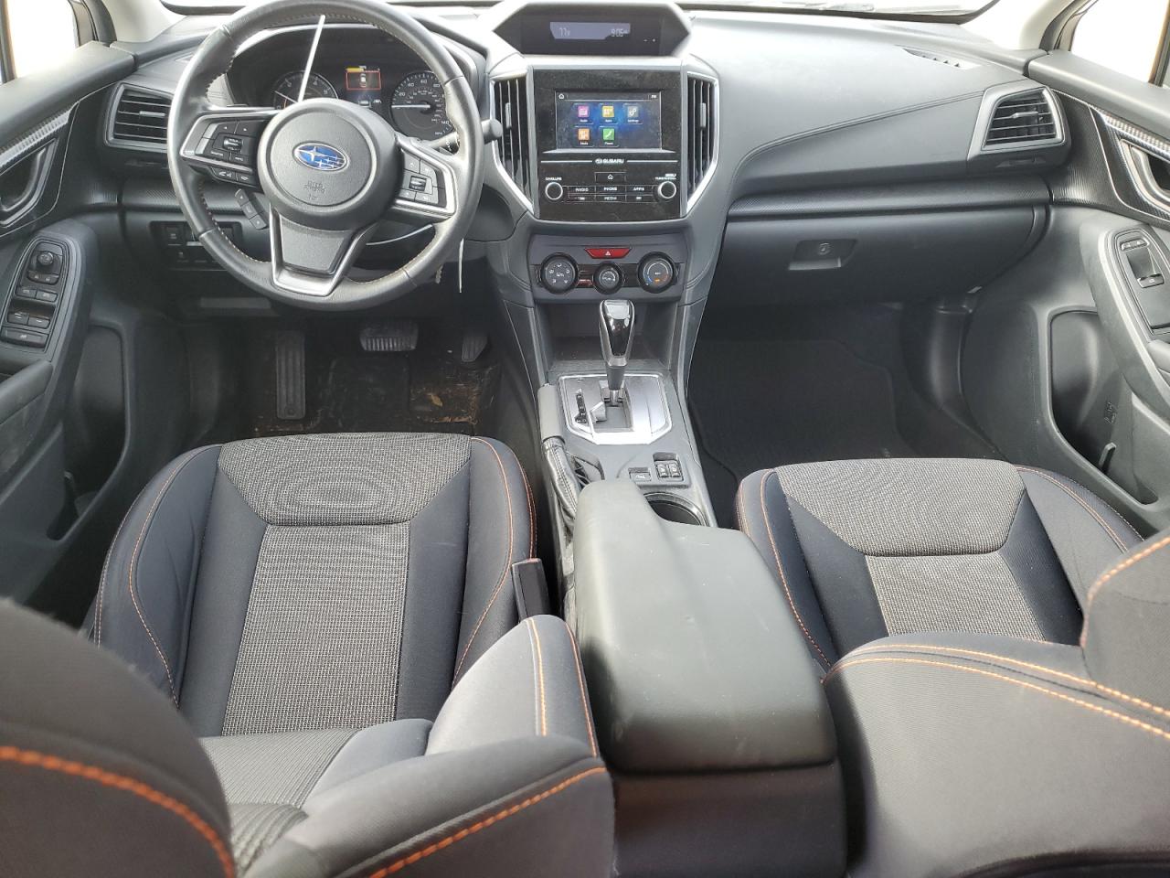 JF2GTADCXJH228964 2018 Subaru Crosstrek Premium