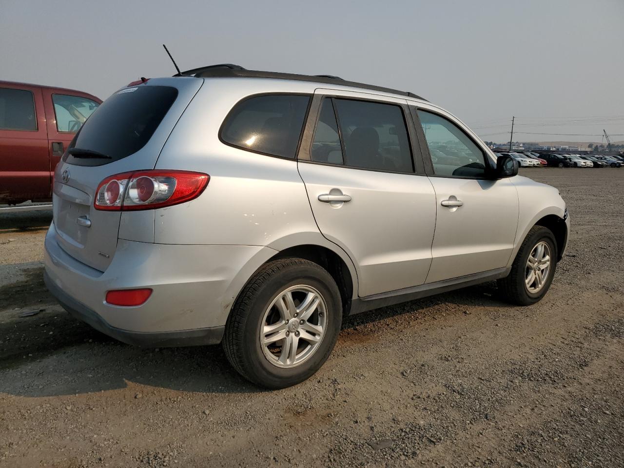 2012 Hyundai Santa Fe - Image 3