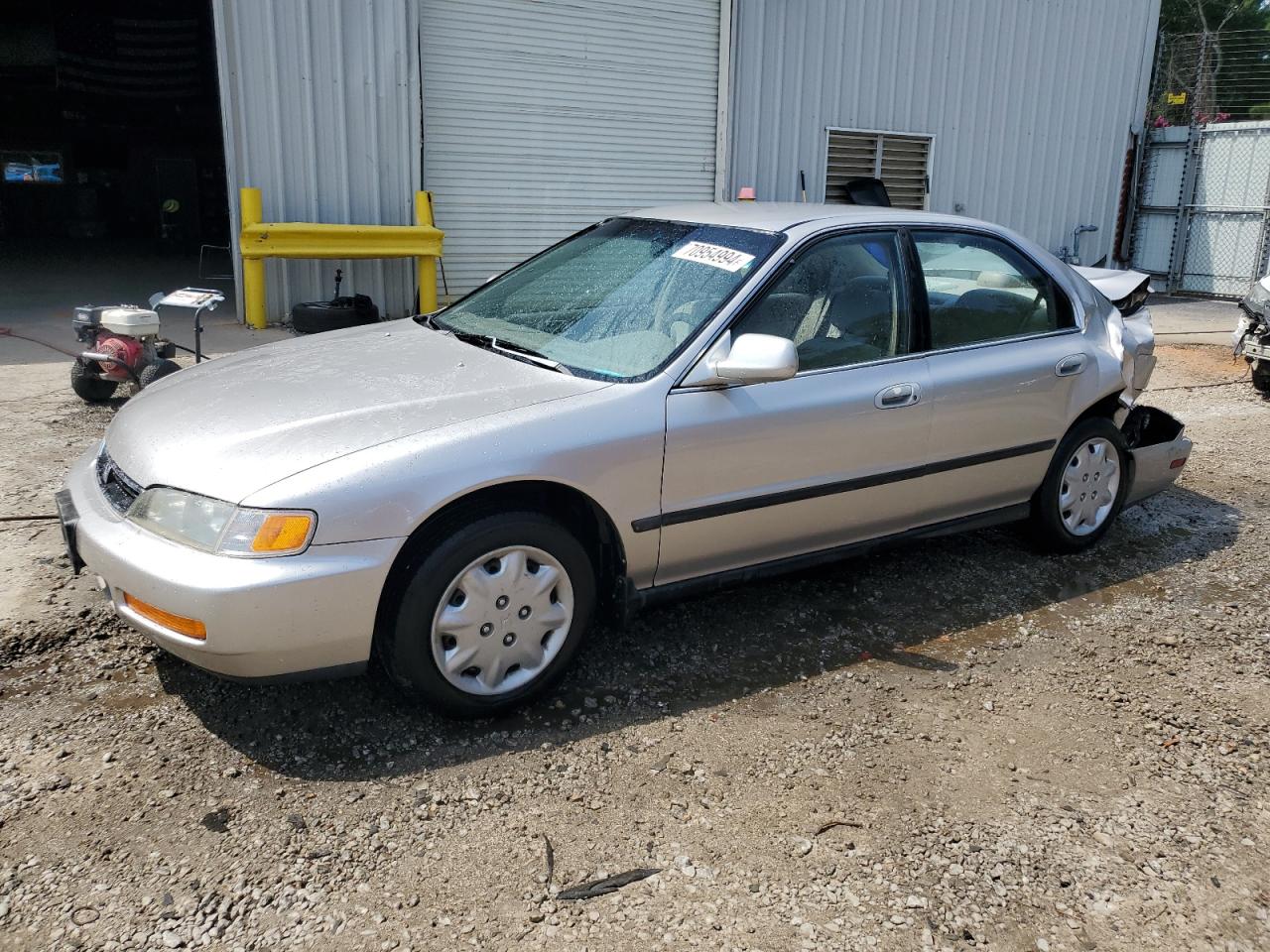 1996 Honda Accord Lx VIN: 1HGCD5636TA297694 Lot: 70954994