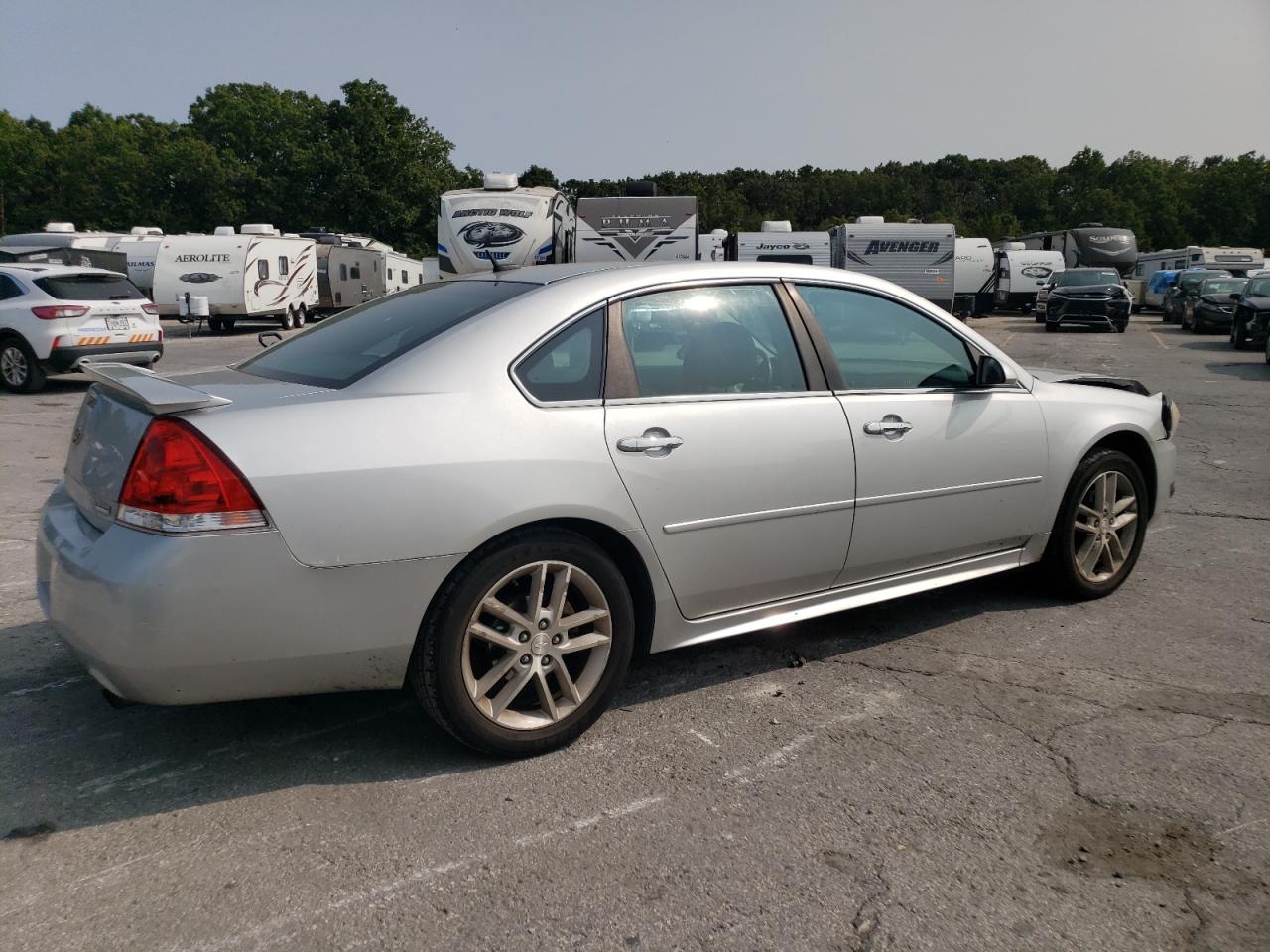 VIN 2G1WC5E34D1247624 2013 CHEVROLET IMPALA no.3