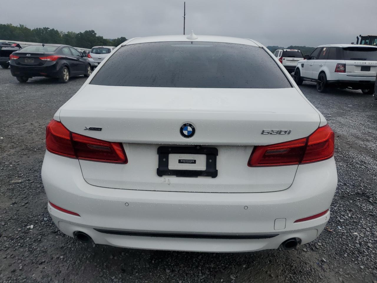 WBAJA7C56KWC78239 2019 BMW 530 Xi