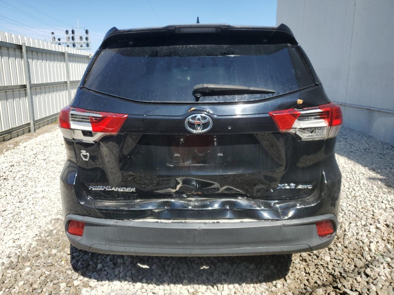 2017 Toyota Highlander Se VIN: 5TDJZRFH9HS470337 Lot: 69483504