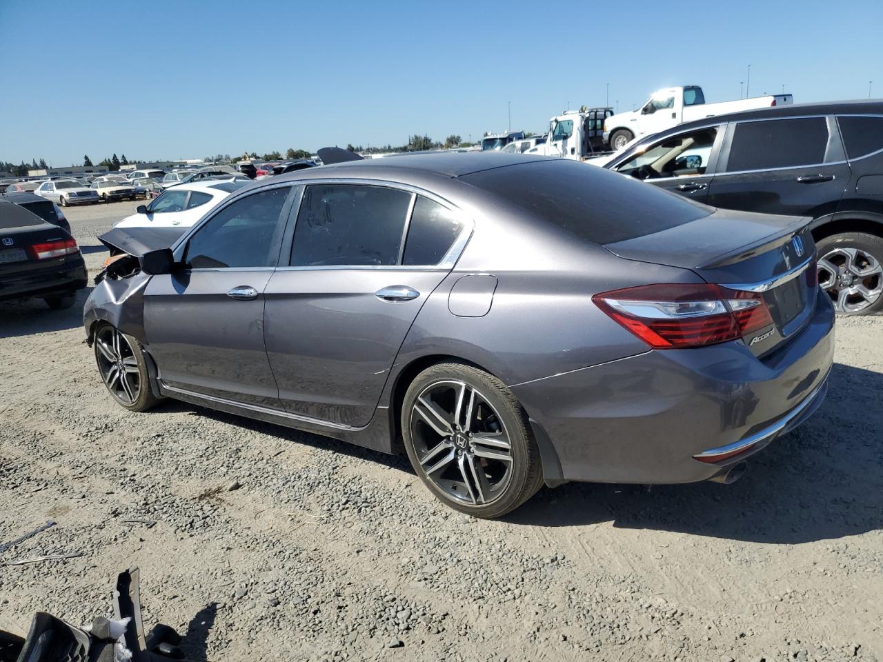 2016 Honda Accord - Image 2