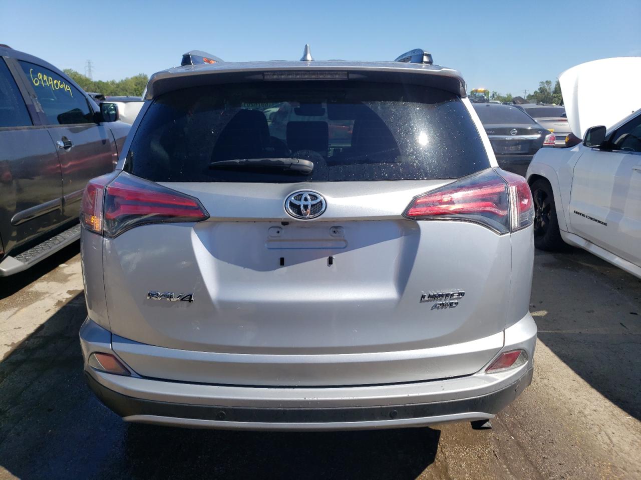 2017 Toyota Rav4 Limited VIN: 2T3DFREV1HW561775 Lot: 69762014