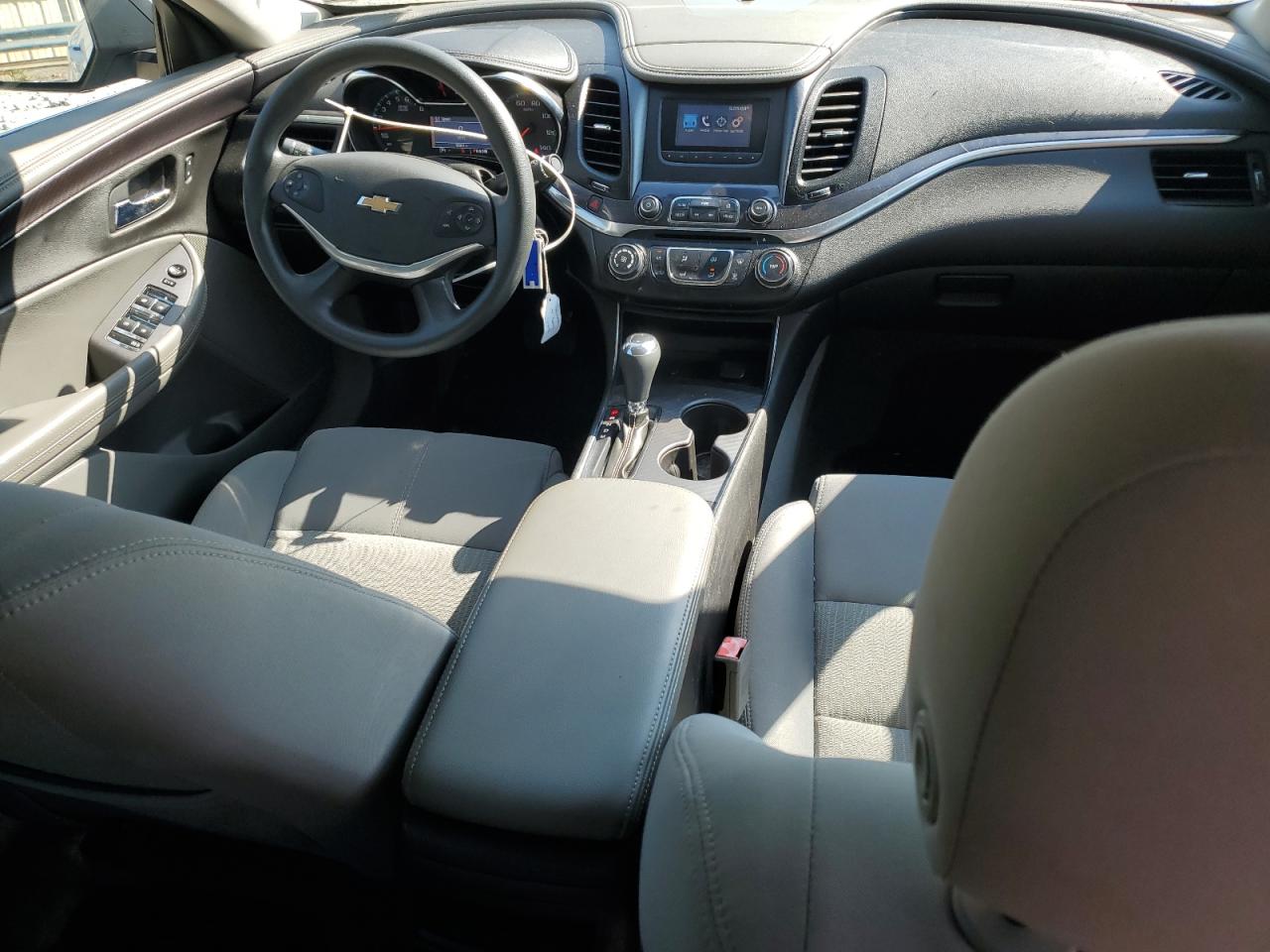 2015 Chevrolet Impala - Image 8