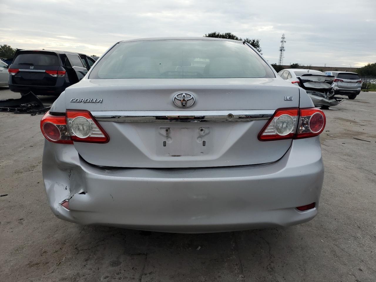 2T1BU4EE6BC596930 2011 Toyota Corolla Base