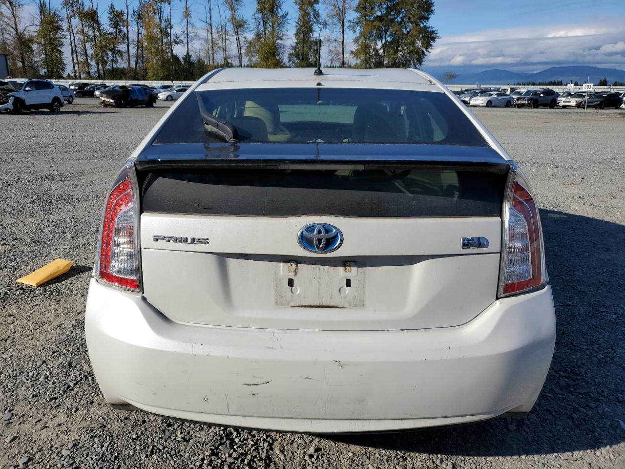 2015 Toyota Prius VIN: JTDKN3DU2F1986983 Lot: 72575134