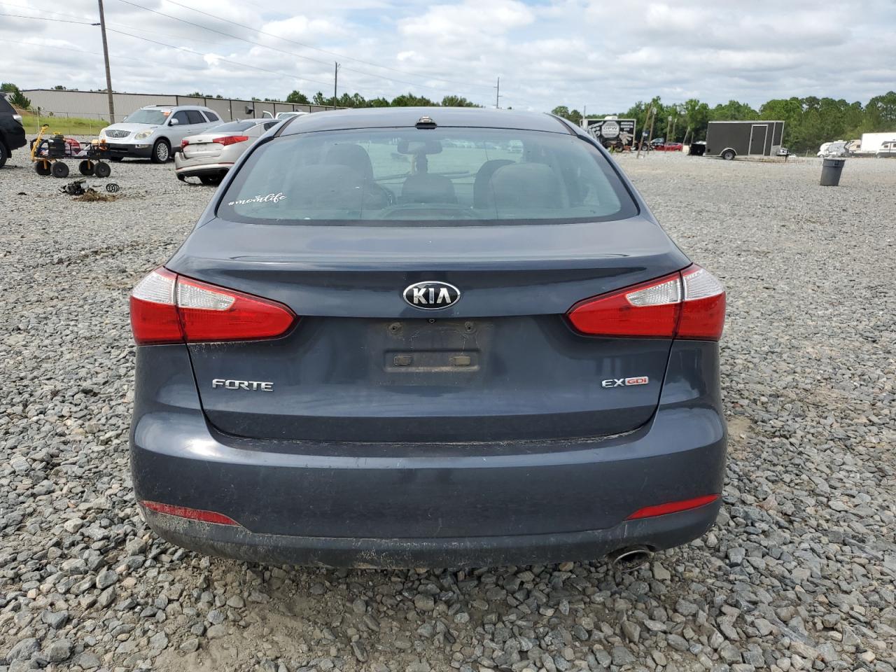 2016 Kia Forte Ex VIN: KNAFZ4A83G5504841 Lot: 70496114