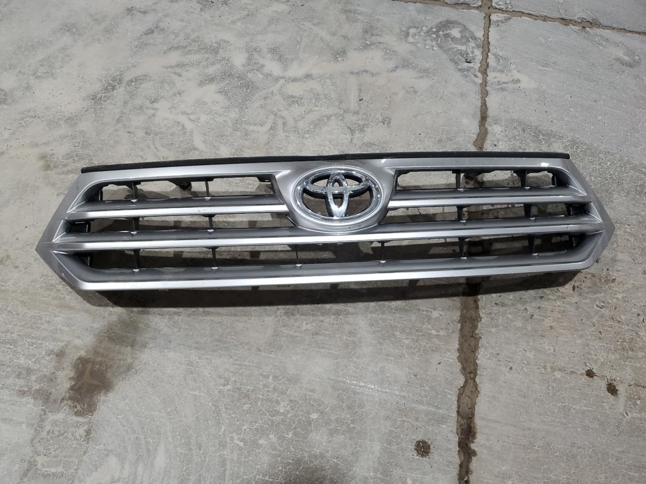 5TDBK3EHXCS101048 2012 Toyota Highlander Base