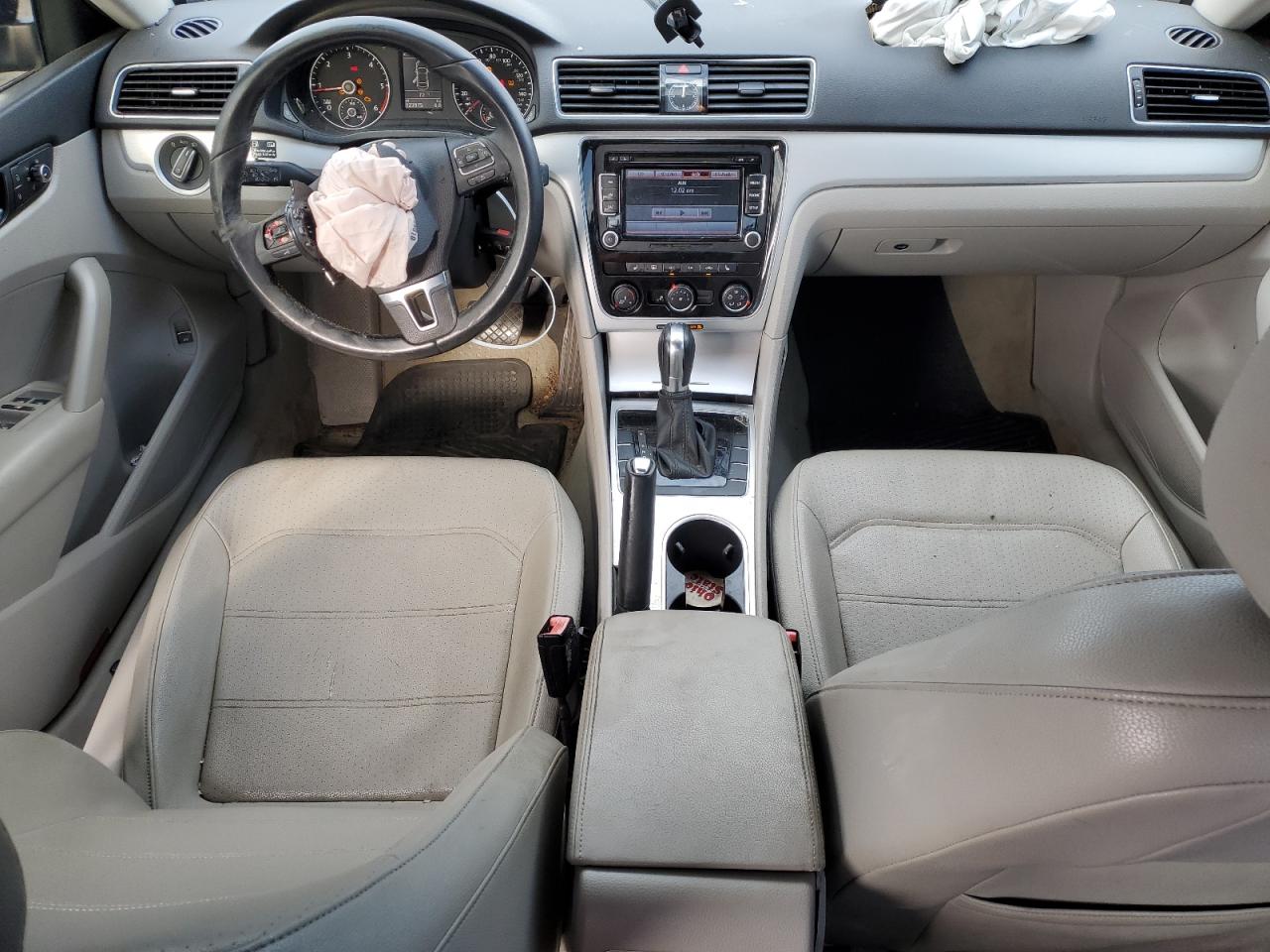 2013 Volkswagen Passat Se VIN: 1VWBN7A37DC031243 Lot: 71049904