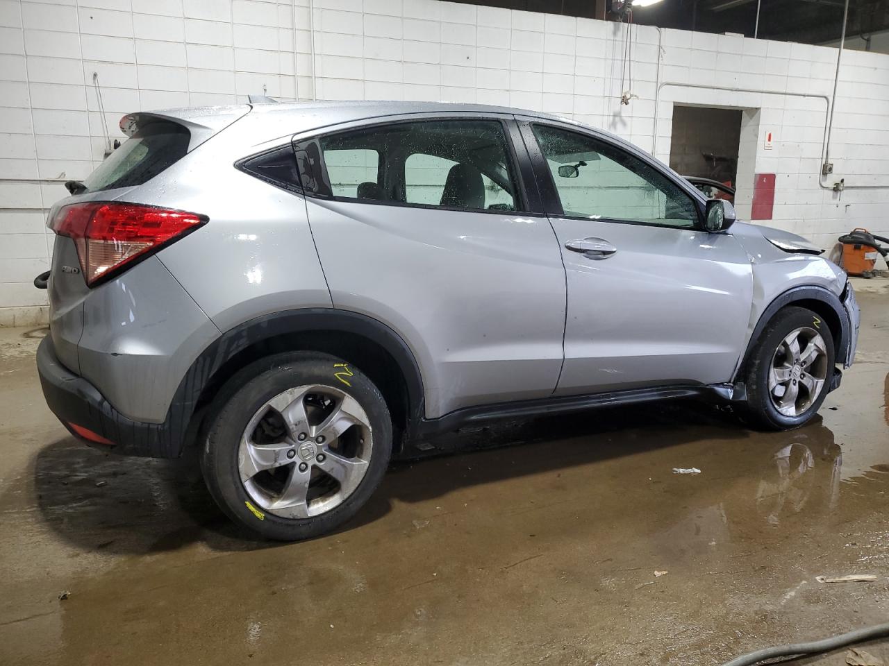 3CZRU6H34JG701791 2018 Honda Hr-V Lx