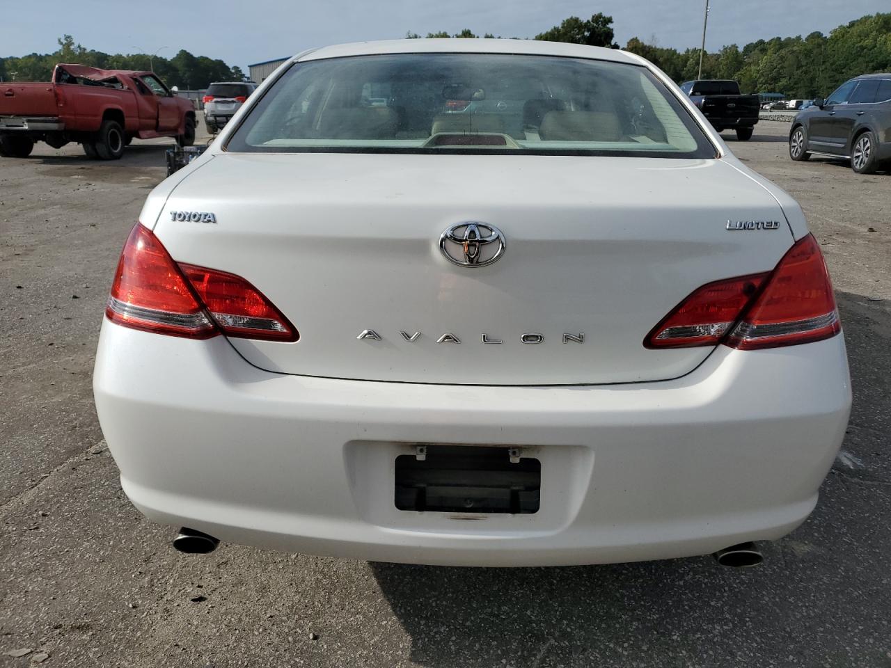 2006 Toyota Avalon Xl VIN: 4T1BK36B56U131113 Lot: 69749444