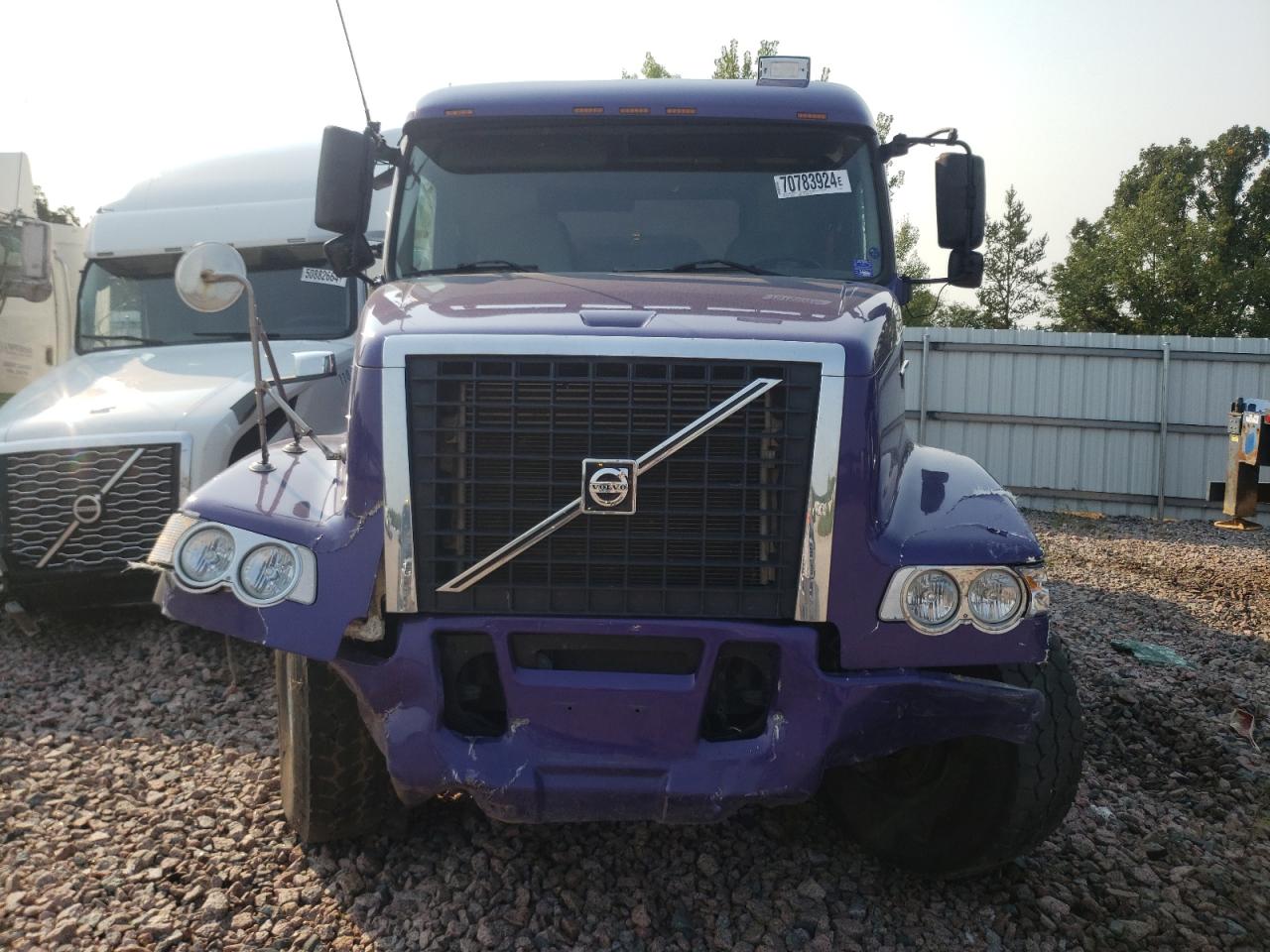 4V5KC9GG24N354991 2004 Volvo Vhd