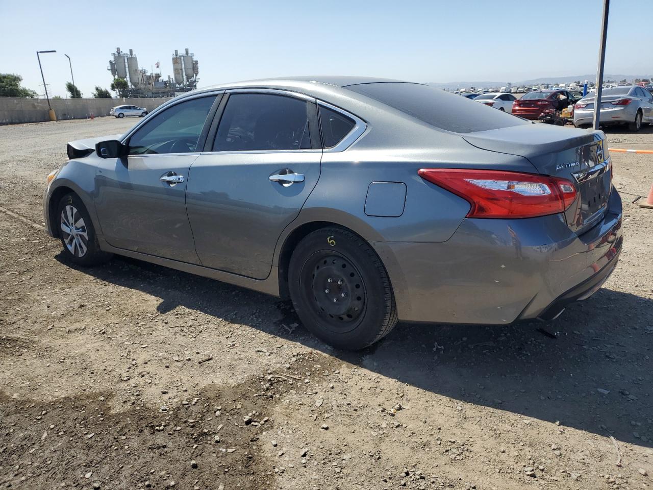 1N4AL3AP9HN345394 2017 NISSAN ALTIMA - Image 2