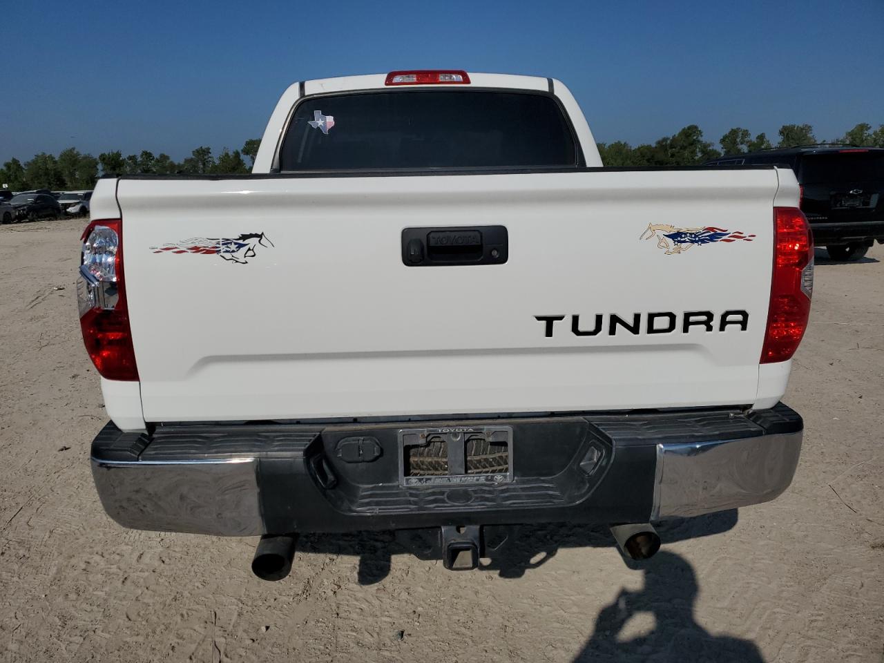 5TFEW5F12GX197174 2016 Toyota Tundra Crewmax Sr5