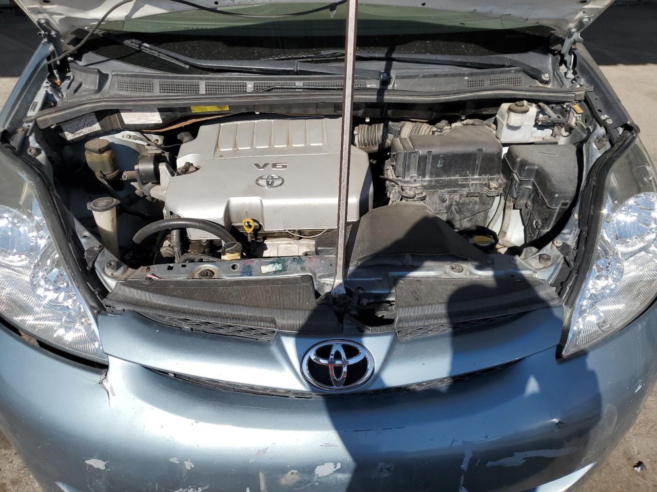 5TDZK22CX7S089748 2007 Toyota Sienna Xle