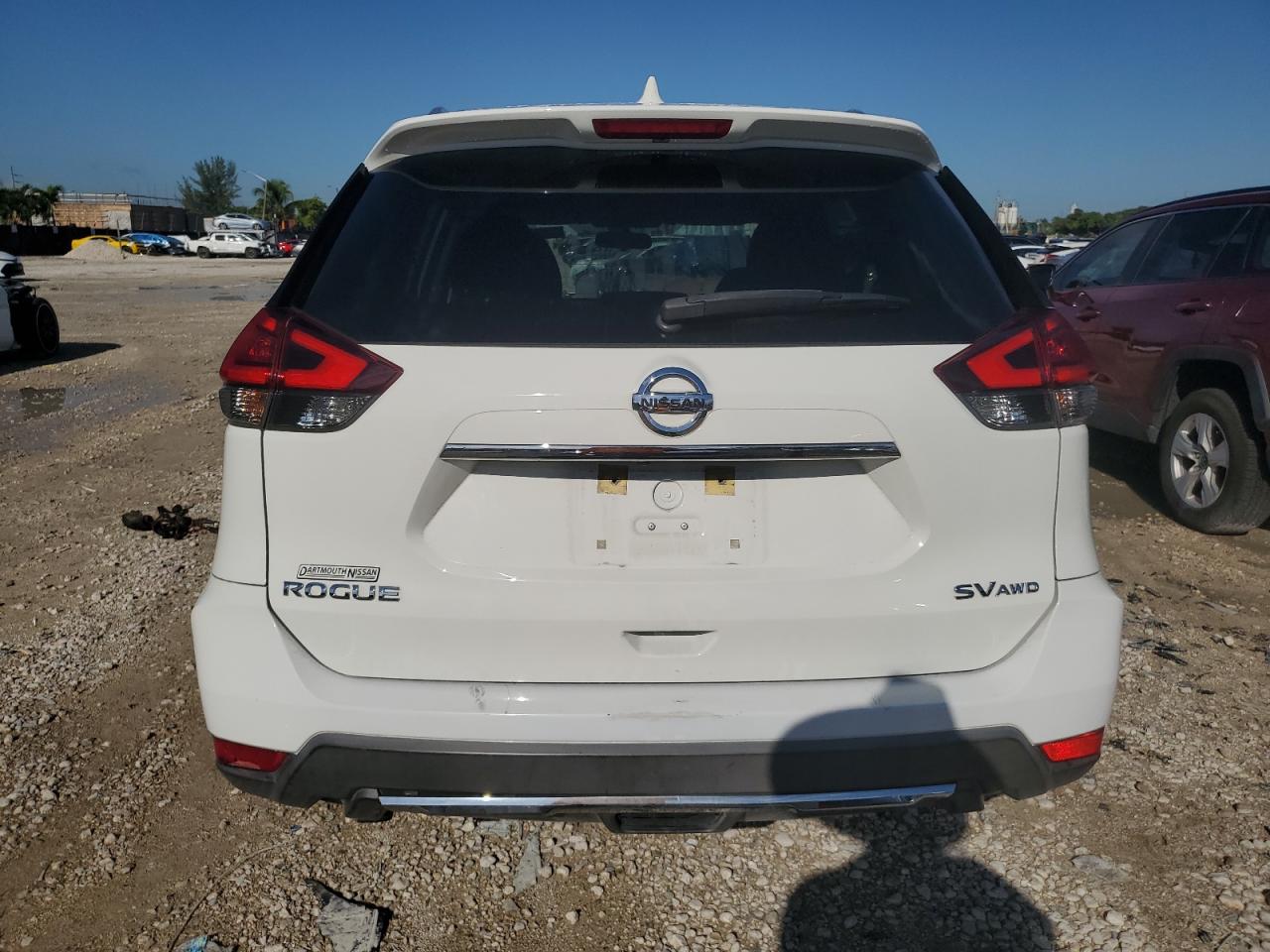 KNMAT2MV8HP580968 2017 Nissan Rogue S