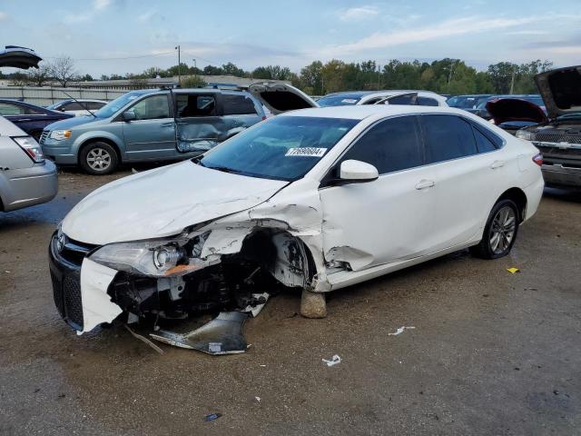  TOYOTA CAMRY 2016 Білий