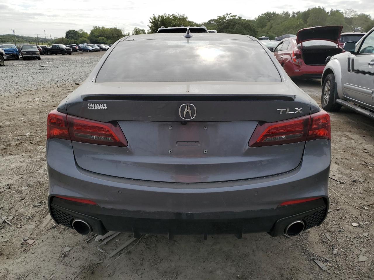 2018 Acura Tlx Tech+A VIN: 19UUB2F69JA013037 Lot: 70201684