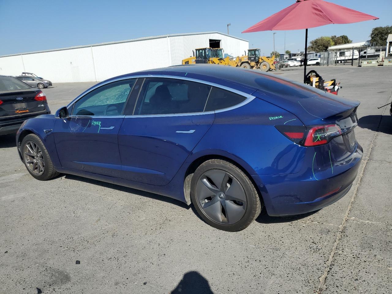 5YJ3E1EA6JF118031 2018 TESLA MODEL 3 - Image 2