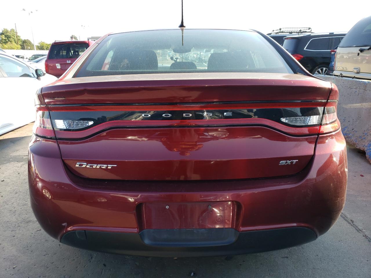 1C3CDFBB9FD338201 2015 Dodge Dart Sxt