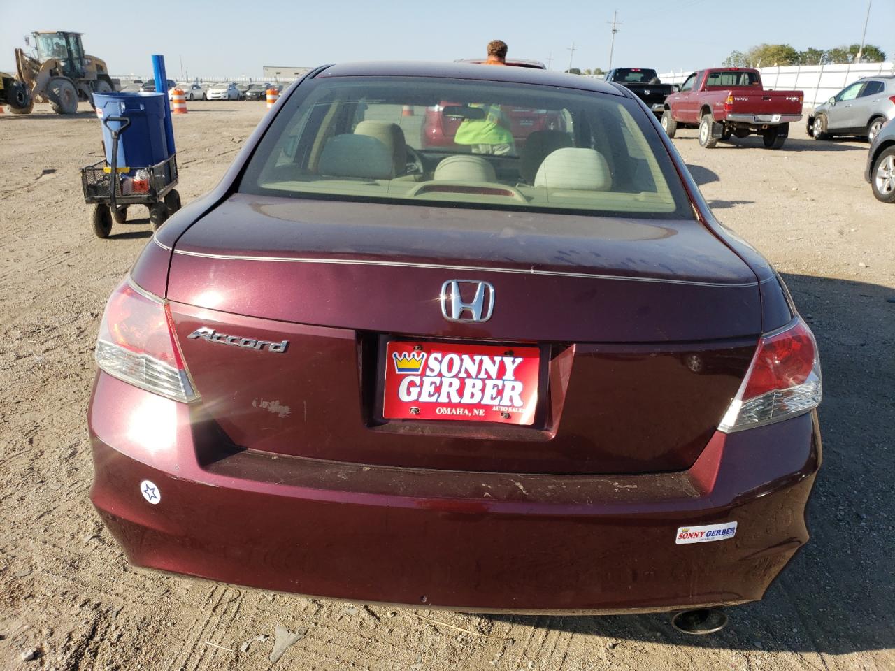 2010 Honda Accord Lxp VIN: 1HGCP2F41AA031317 Lot: 72073704