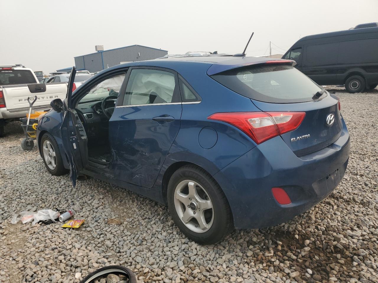 2014 Hyundai Elantra - Image 2