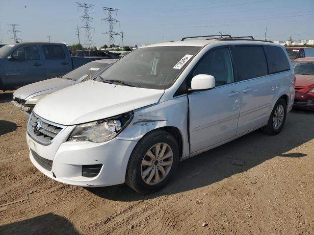 2014 Volkswagen Routan Se