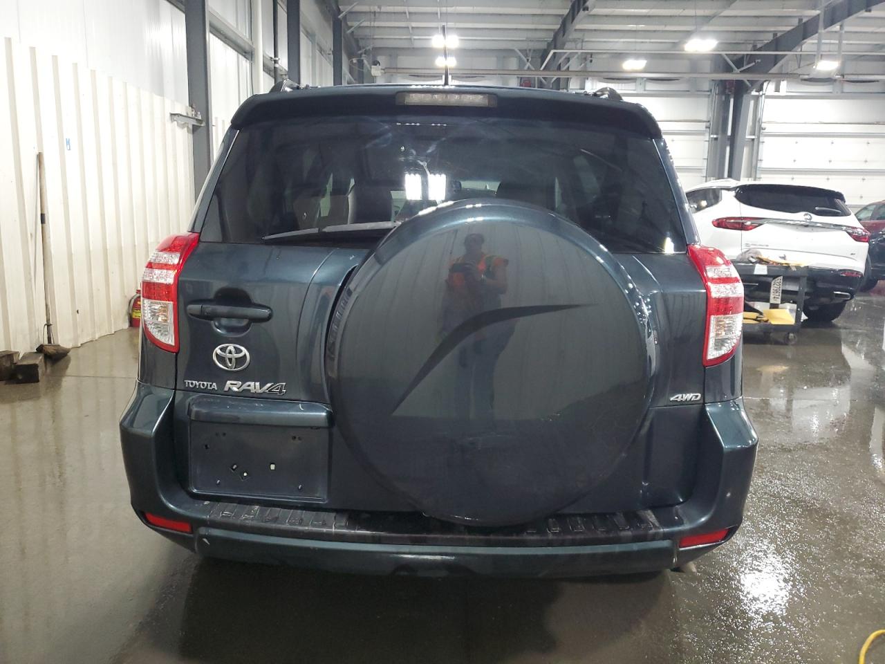 2010 Toyota Rav4 Limited VIN: 2T3DF4DV7AW054647 Lot: 70531774