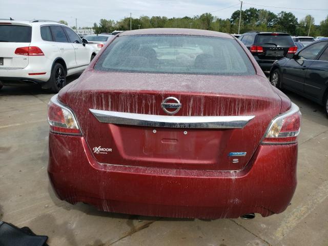 Sedans NISSAN ALTIMA 2013 Czerwony