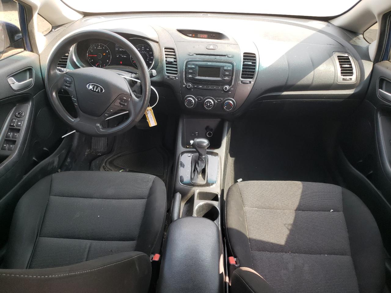 3KPFK4A73HE046853 2017 Kia Forte Lx