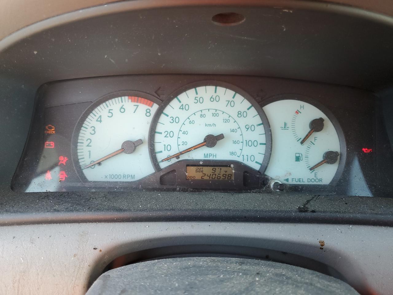2004 Toyota Corolla Ce VIN: 1NXBR32E94Z246113 Lot: 70512624
